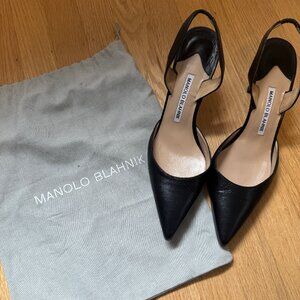 Manolo Blahnik Black Carolyne Leather Low-Heel Slingback Pump Size 38.5 (8.5)